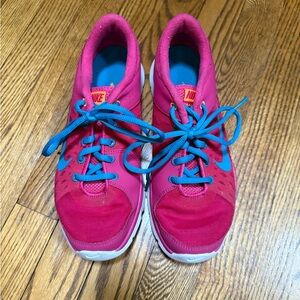 Nike Women's Pink and Blue Sneakers